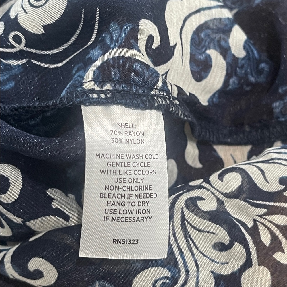 Halogen long sleeve blue sheer paisley button front tie waist top blouse Small - Picture 16 of 16